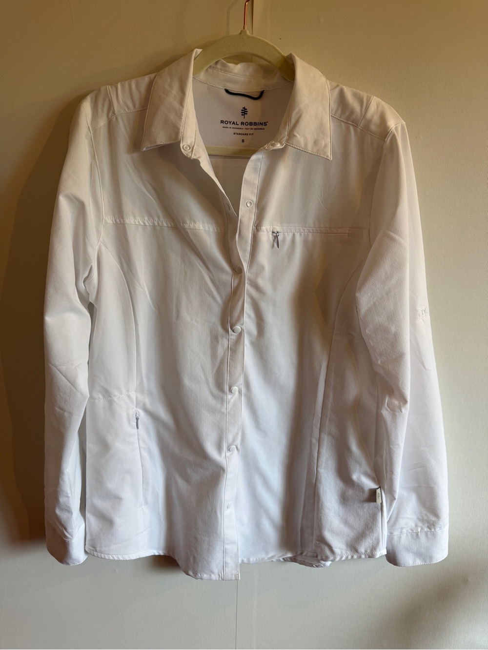 Royal Robbins White Travel Shirt Small Hidden Zip Pocket Hiking Outdoor